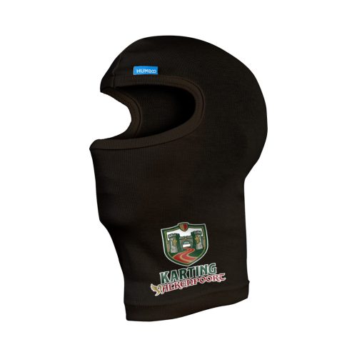 cagoule noire cagoule Humboo avec un grand écusson Karting Valkenpoort sur le côté gauche du cou. Imprimé distinctif sous le casque.